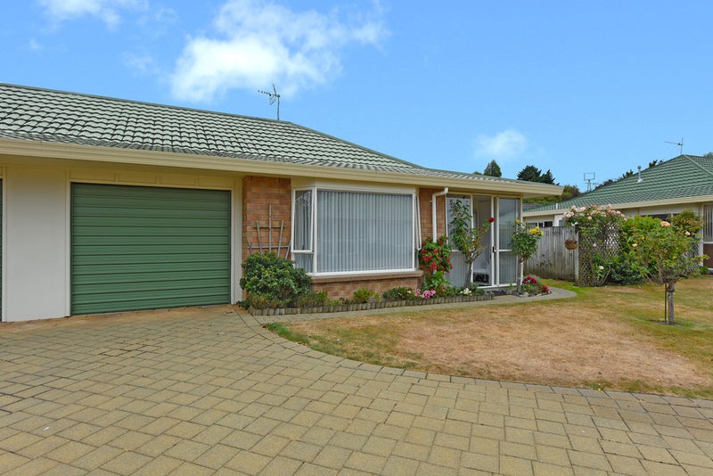 8/17 John Street, Trentham, Upper Hutt - Carousel 12