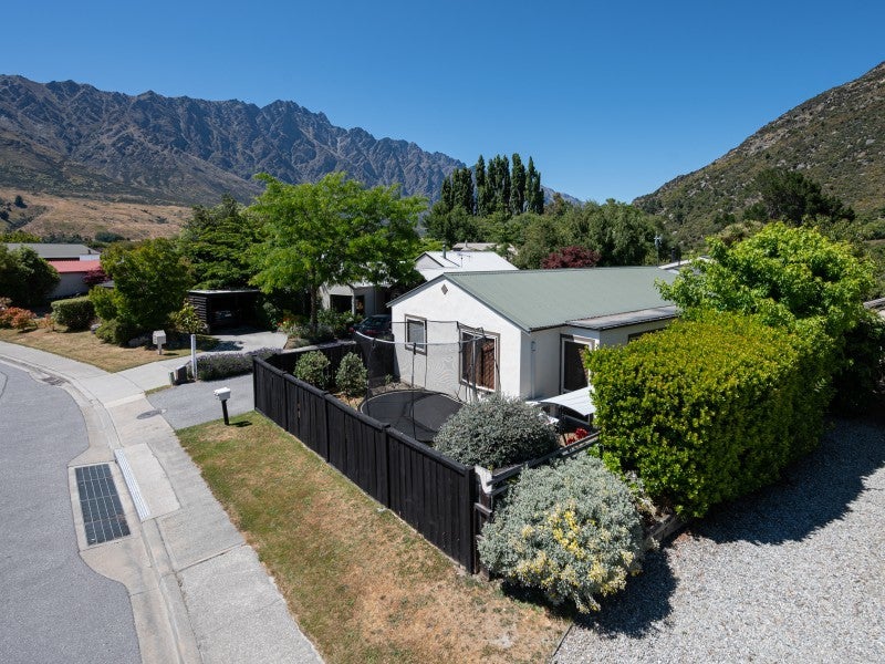 40A Remarkables Crescent, Frankton, Queenstown - Carousel 1