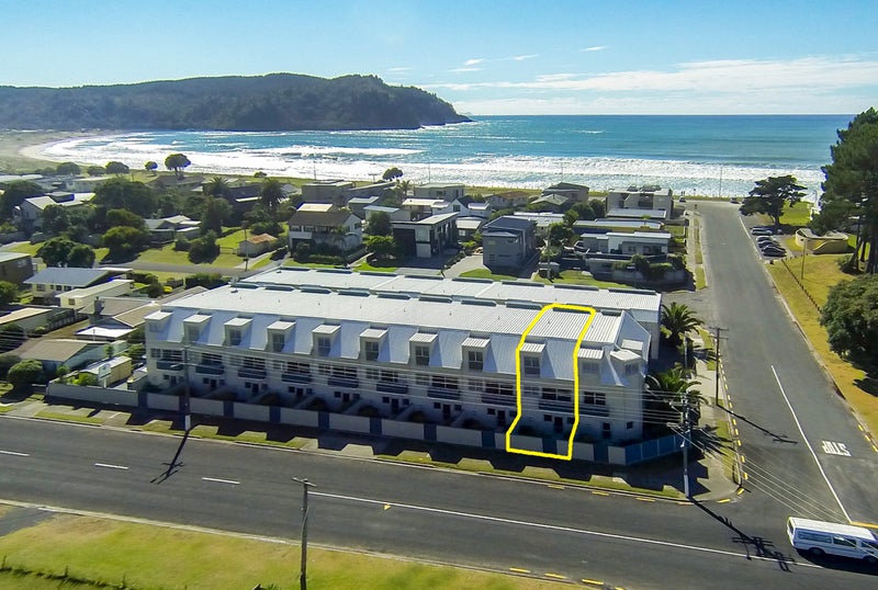 416 Ocean Road, Whangamata, Whangamatā - Carousel 1