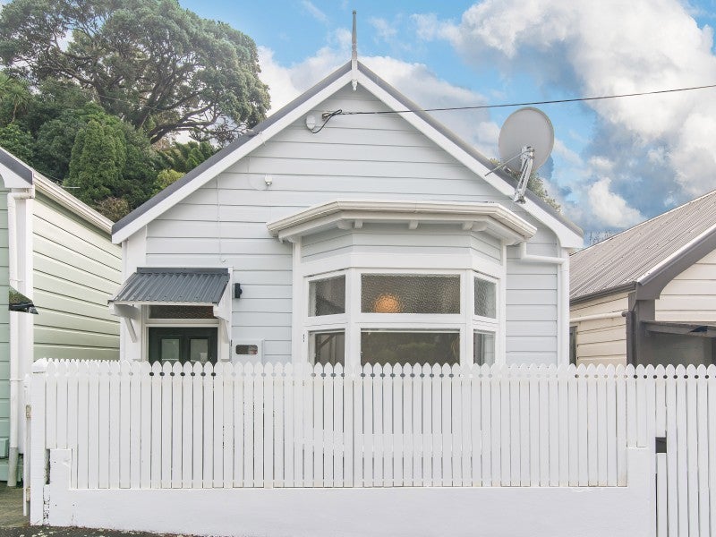 52 Rolleston Street, Mount Cook, Wellington - Carousel 12