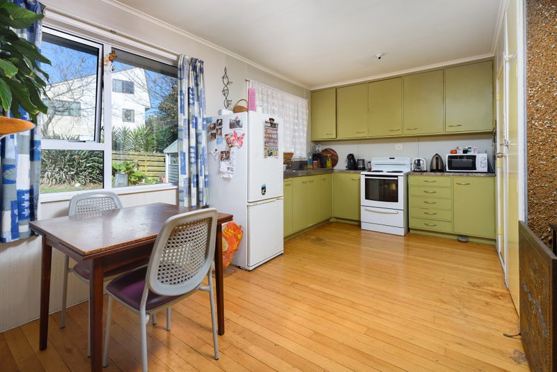 47A Clarke Street, Gate Pa, Tauranga - Carousel 2