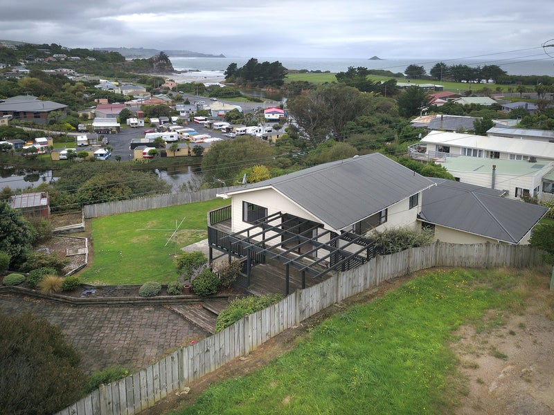 25 Bath Street, Brighton, Dunedin - Carousel 20