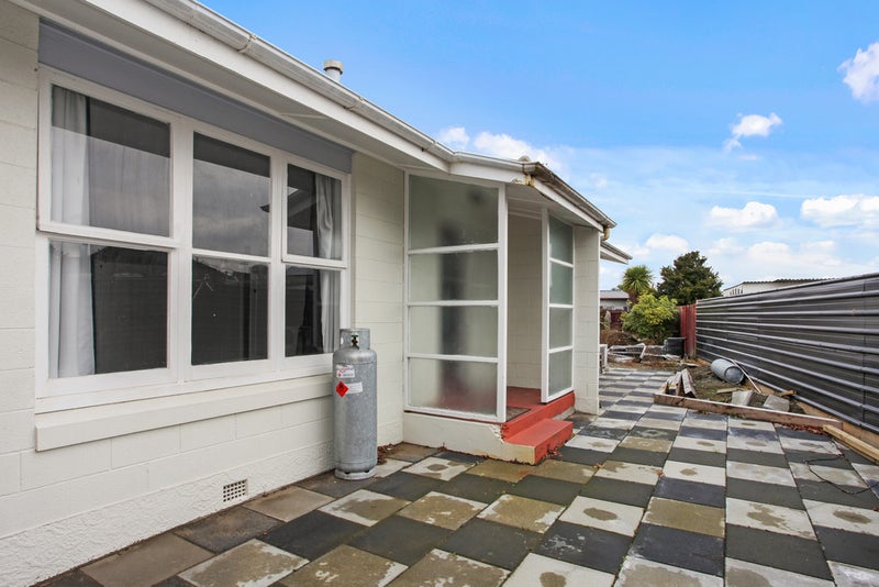 40 Merrington Crescent, Aranui, Christchurch - Carousel 13