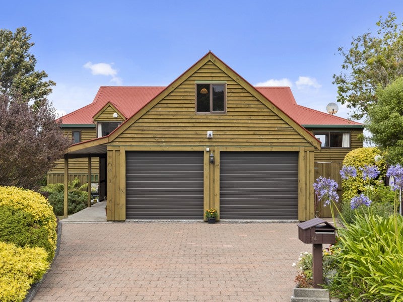 14 Stanhope Grove, Korokoro, Lower Hutt - Carousel 20