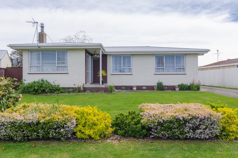 4 Okato Place, Kuripuni, Masterton - Carousel 1