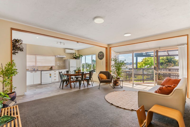 1 Richard Street, Westmere, Auckland - Carousel 2