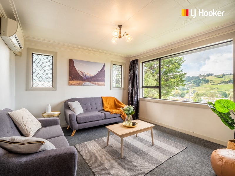 50 Waldron Crescent, Green Island, Dunedin - Carousel 2