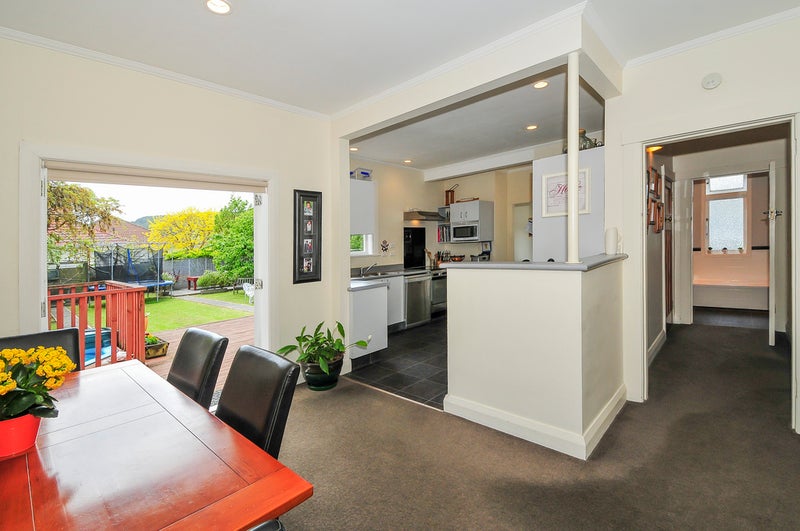 15 Malone Road, Waterloo, Lower Hutt - Carousel 1