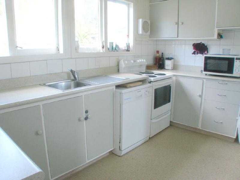 21 Helvetia Grove, Naenae, Lower Hutt - Carousel 2