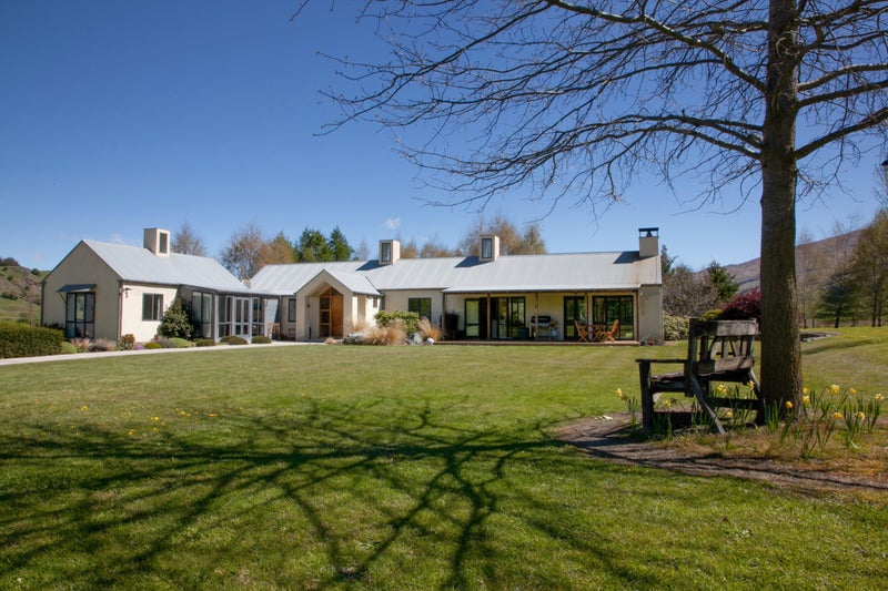 741 Malaghans Road, Speargrass Flat, Queenstown - Carousel 1