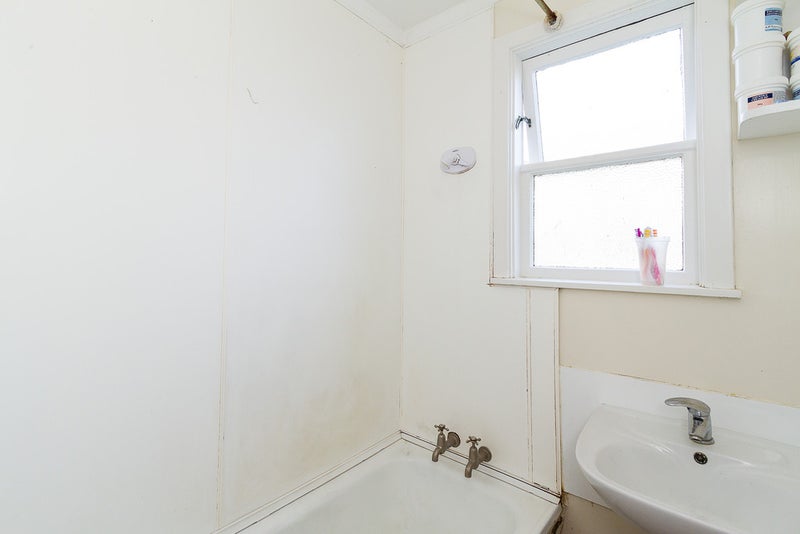 12 Collett Street, Naenae, Lower Hutt - Carousel 9