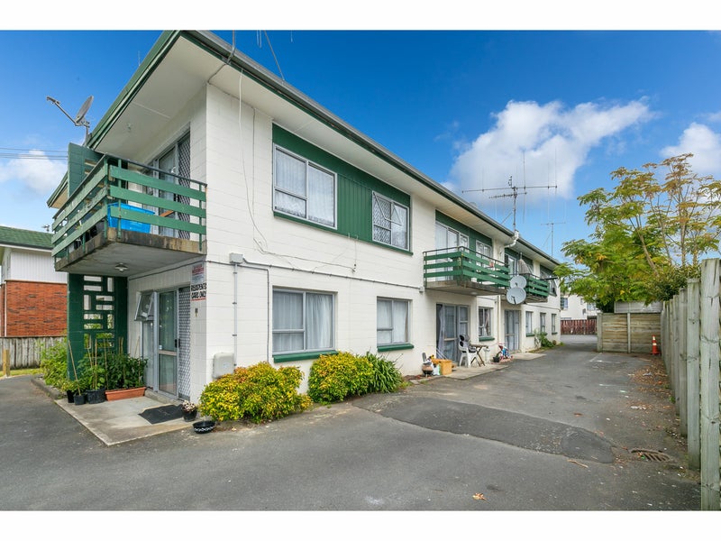 42H Wellington Street, Hamilton East, Hamilton - Carousel 1