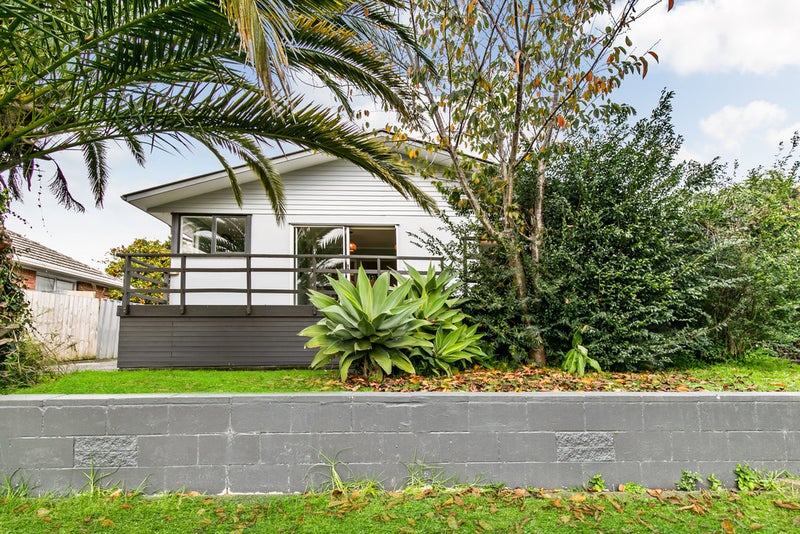 27 Imrie Avenue, Mangere, Auckland - Carousel 2