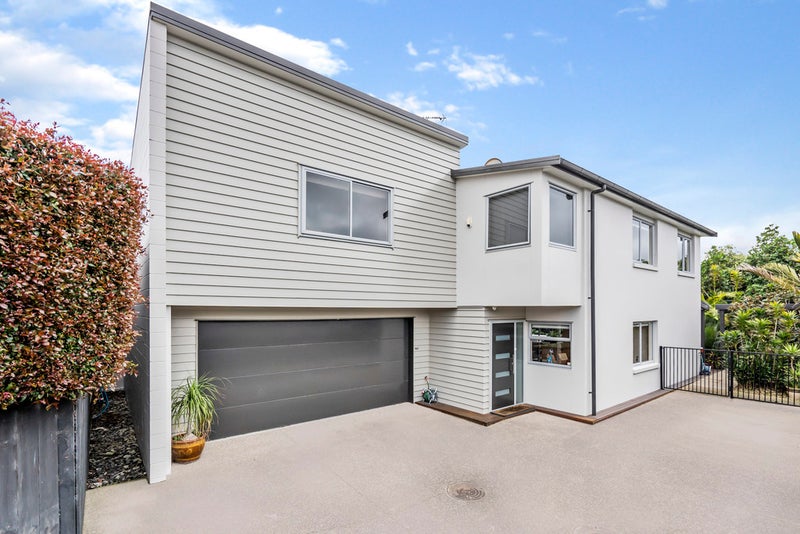 26A Horotutu Road, Greenlane, Auckland - Carousel 1