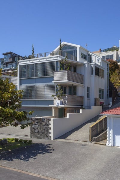 2/31 Marau Crescent,  Mission Bay, Auckland - Carousel 1