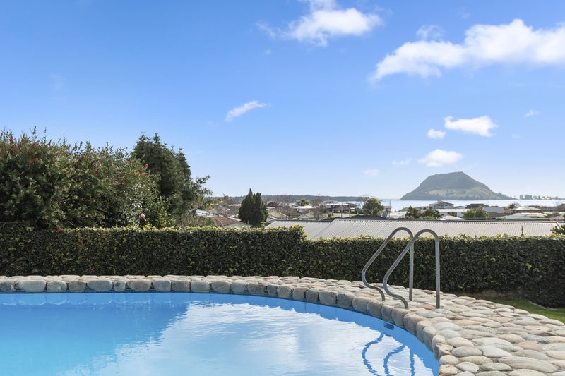 11 Tirinui Crest Road, Otumoetai, Tauranga - Carousel 1