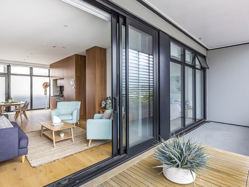 302/11 Jean Caldwell Way, Island Bay, Wellington - Carousel 2
