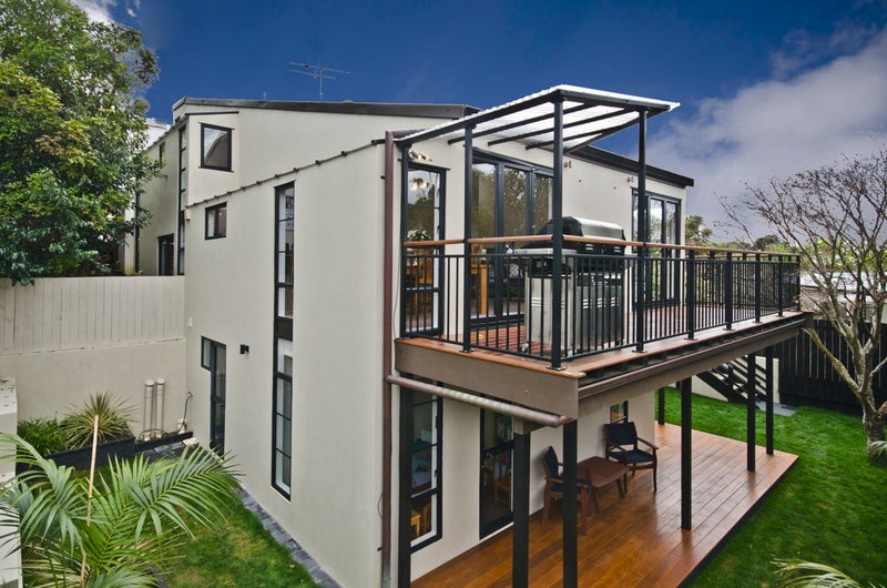 27C Hawera Road, Kohimarama, Auckland - Carousel 1