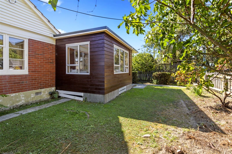 4 Godley Street, Waterloo, Lower Hutt - Carousel 17