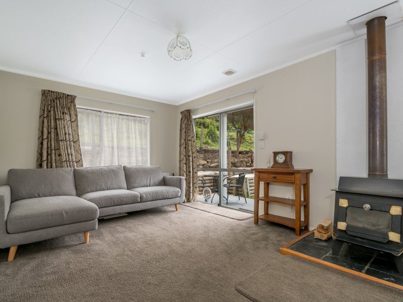 8 Roseberry Way, The Brook, Nelson - Carousel 2