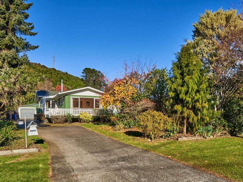 7 Black Beech Street, Birchville, Upper Hutt - Carousel 1