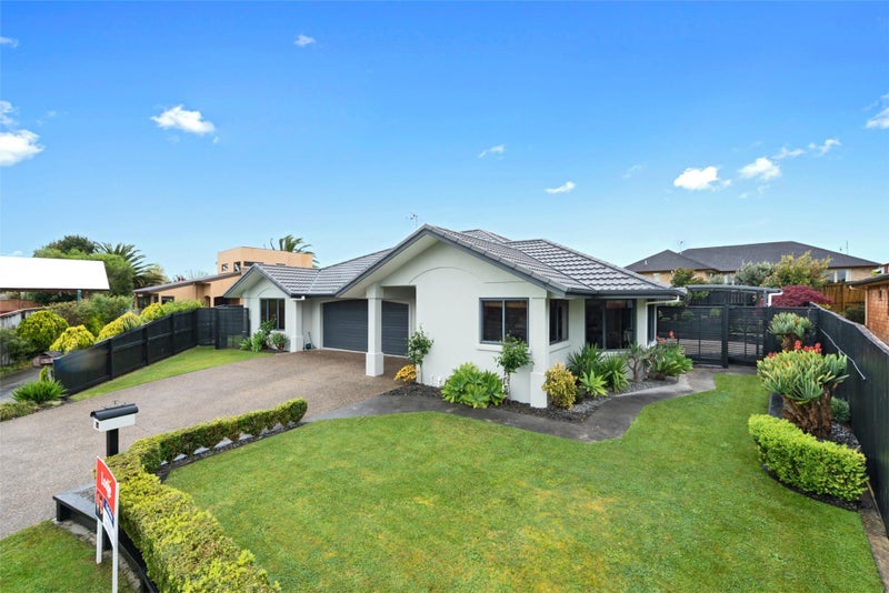 14 Grasmere Court, Huntington, Hamilton - Carousel 1