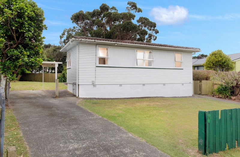 3 Swansea Street, Cannons Creek, Porirua - Carousel 2