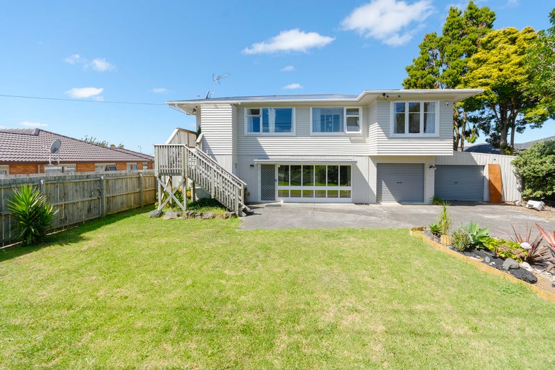 106 Simpson Road, Henderson Valley, Auckland - Carousel 21