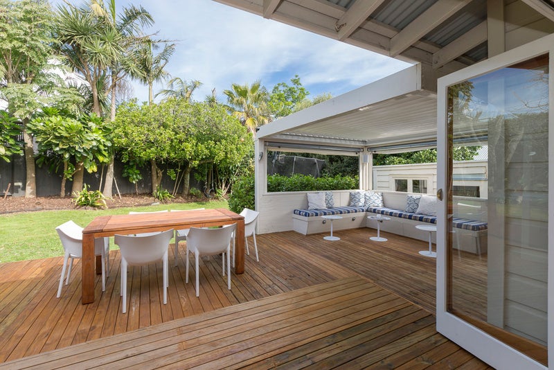 2 Emmett Street, Herne Bay, Auckland - Carousel 2