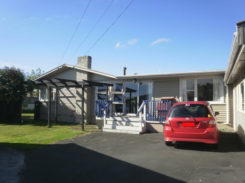 25 Yvonne Street, Melville, Hamilton - Carousel 2