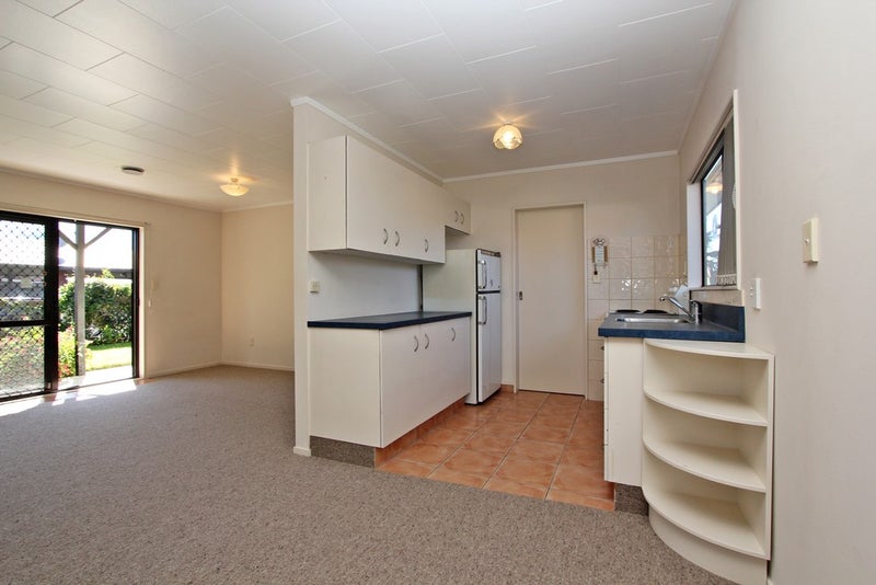 1/94 Nuffield Avenue, Marewa, Napier - Carousel 2