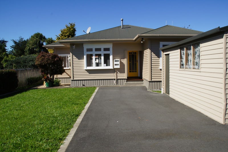 5 Miro Street, Maeroa, Hamilton - Carousel 1