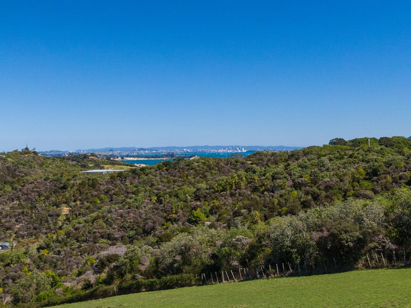 36 Tiri Road, Oneroa, Waiheke Island - Carousel 19