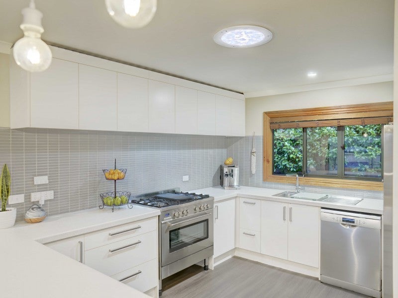 3 Glenwarrick Court, Rototuna, Hamilton - Carousel 1