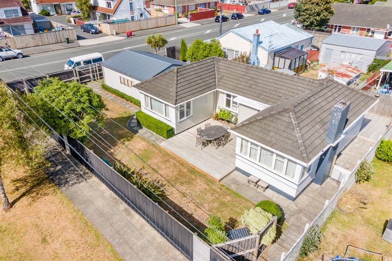 30 Ranfurly Street, Trentham, Upper Hutt - Carousel 1