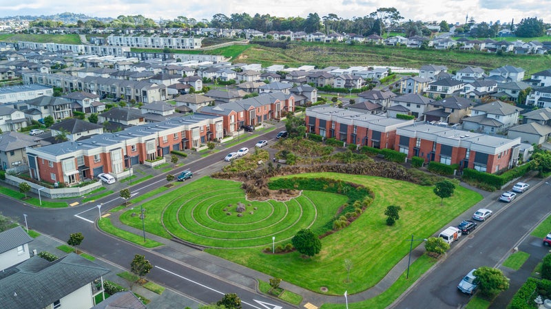 13 Singleton Avenue, Stonefields, Auckland - Carousel 2
