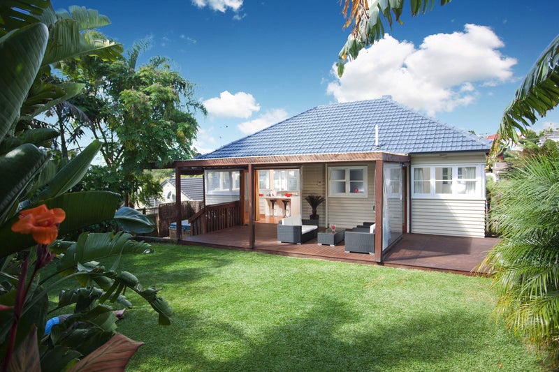 42 Rukutai Street, Orakei, Auckland - Carousel 1