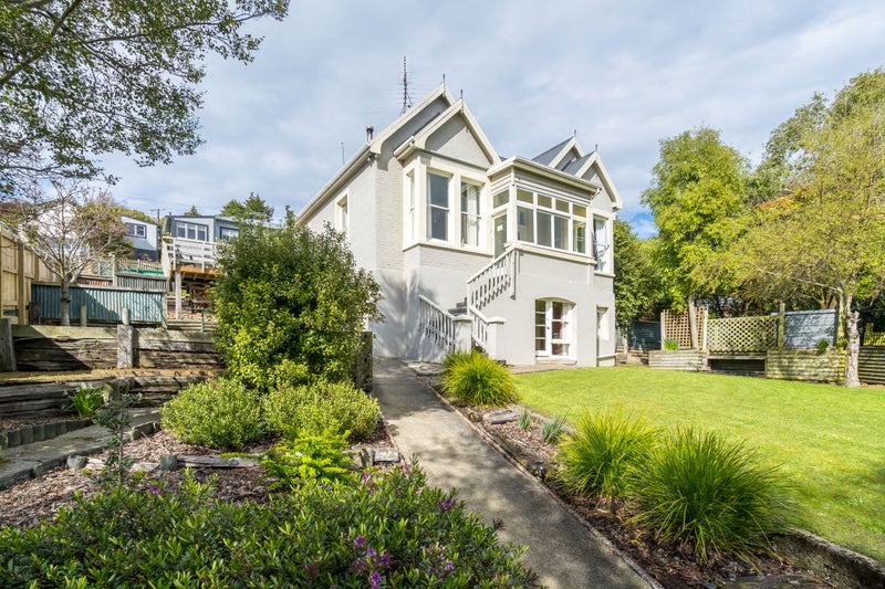 409 South Road, Caversham, Dunedin - Carousel 1