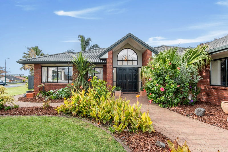 2 Mulroy Place, East Tamaki Heights, Auckland - Carousel 2