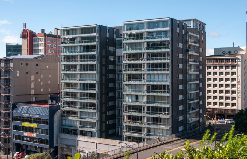 2C/164 The Terrace, Wellington Central, Wellington - Carousel 18