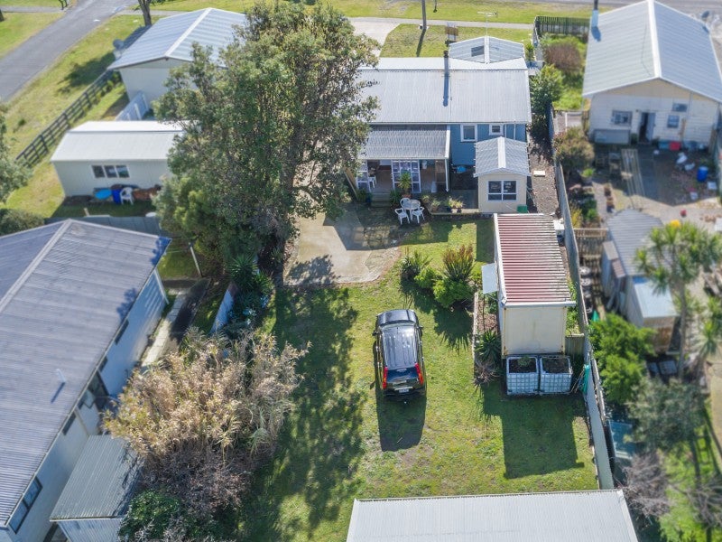 69 Koputara Road, Himatangi Beach, Foxton - Carousel 2