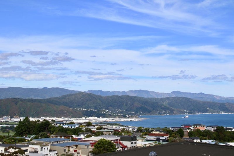 12 Laurel Grove, Maungaraki, Lower Hutt - Carousel 2