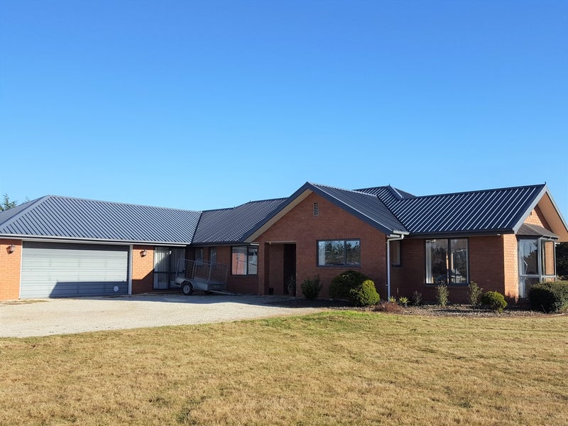 2295 South Eyre Road, Rangiora - Carousel 1