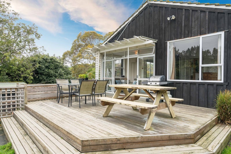 1 Kayforce Road, Ocean View, Dunedin - Carousel 1