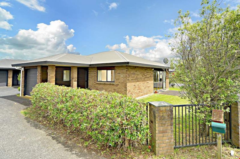 1 Alderson Lane, Favona, Auckland - Carousel 1