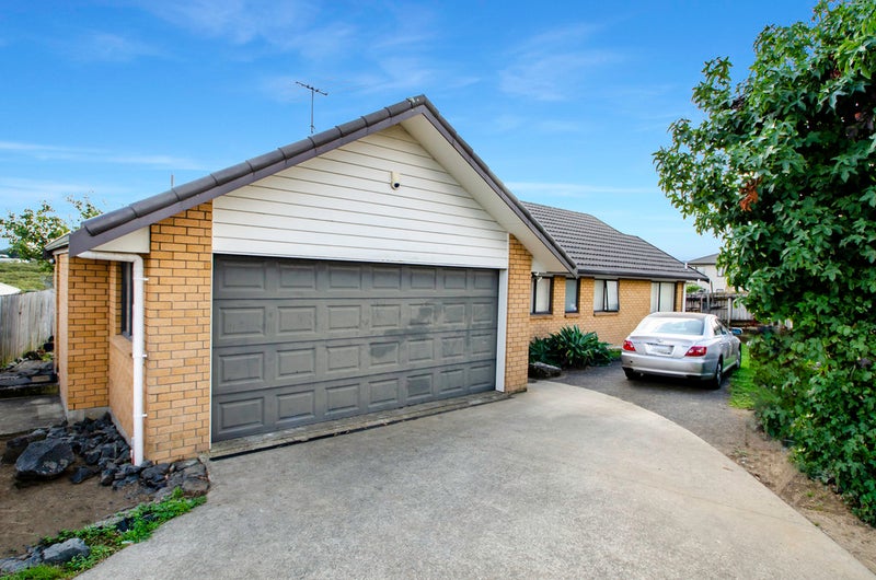 21 Tomes Lane, Favona, Auckland - Carousel 1