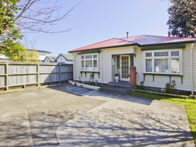 25 Ludlam Crescent, Woburn, Lower Hutt - Carousel 2