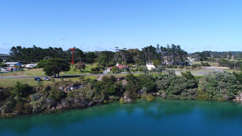 16D Waterfront Road, Pukenui, Pukenui - Carousel 1