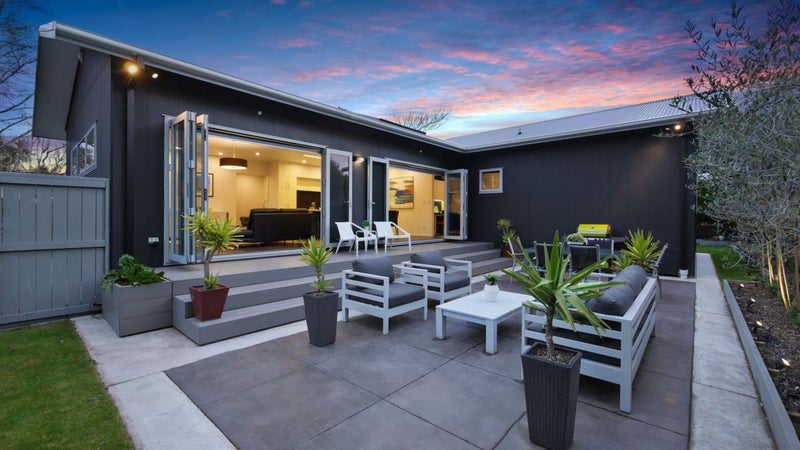 37 Royal Park Drive, Parklands, Christchurch - Carousel 15