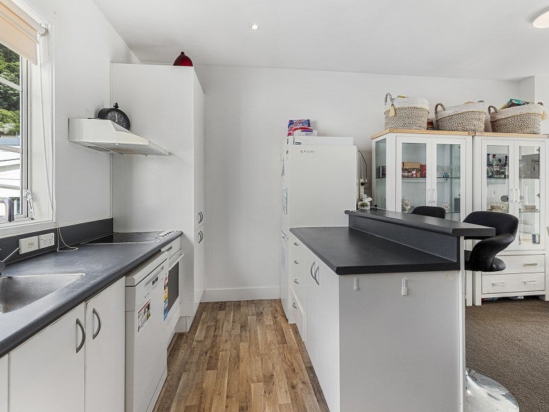 33 Little George Street, Thorndon, Wellington - Carousel 22